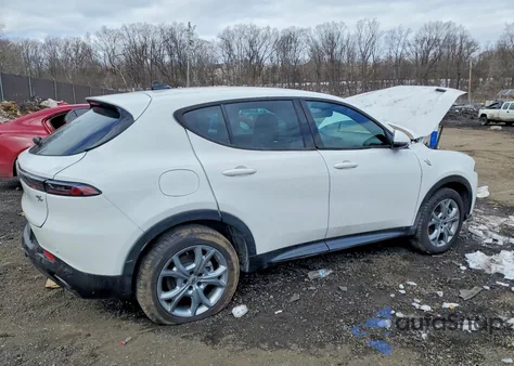 2024 Dodge Hornet R z USA, uszkodzony, nr VIN ZACPDFCW7R3A27720